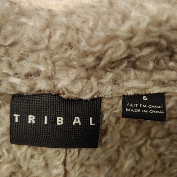 Tribal Grey Wide Faux Fur Collar Zip Up Coat Sz 6 - Picture 3 of 9